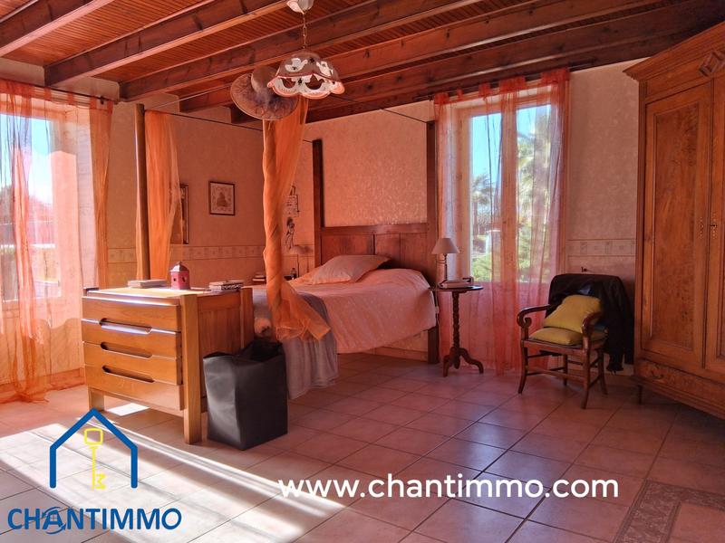 Maison ancienne - 188 m² - 7 pièces