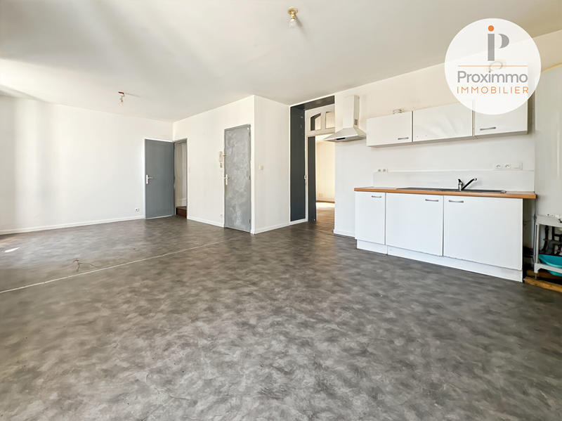 Maison - 140 m² - 7 pièces