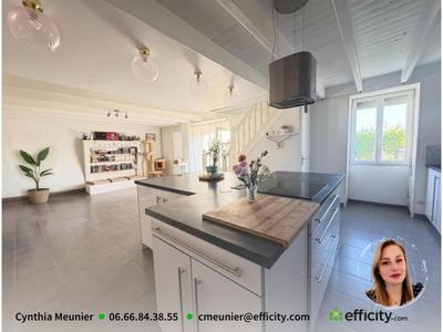 Maison - 160 m² - 5 pièces