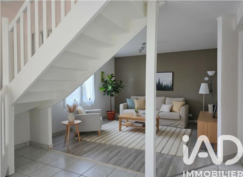 Maison - 141 m² - 6 pièces