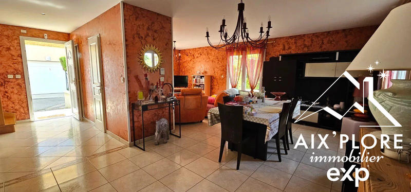 Maison - 122 m² - 5 pièces