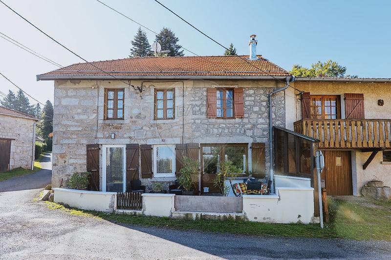 Maison en pierre - 140 m² - 7 pièces