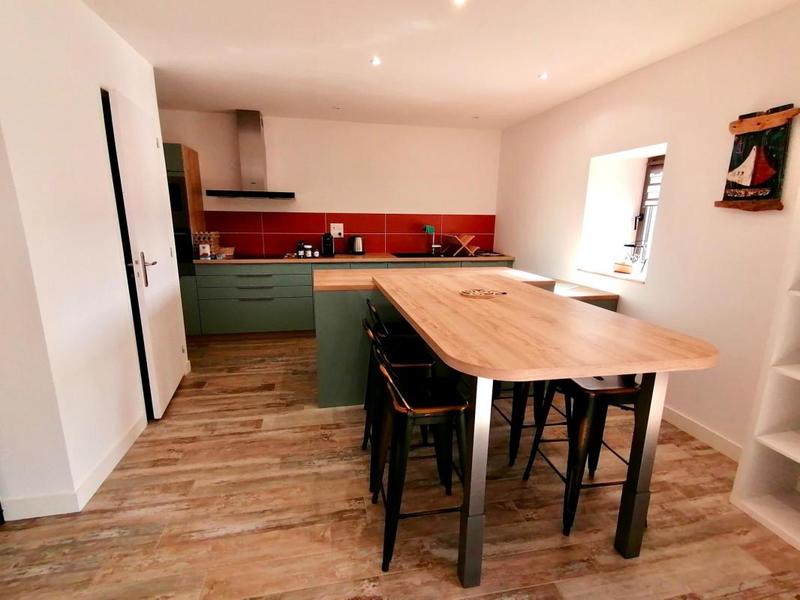 Maison - 276 m² - 10 pièces