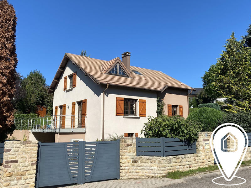 Maison - 162 m² - 6 pièces