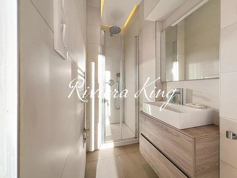 Appartement bourgeois - 134 m² - 4 pièces