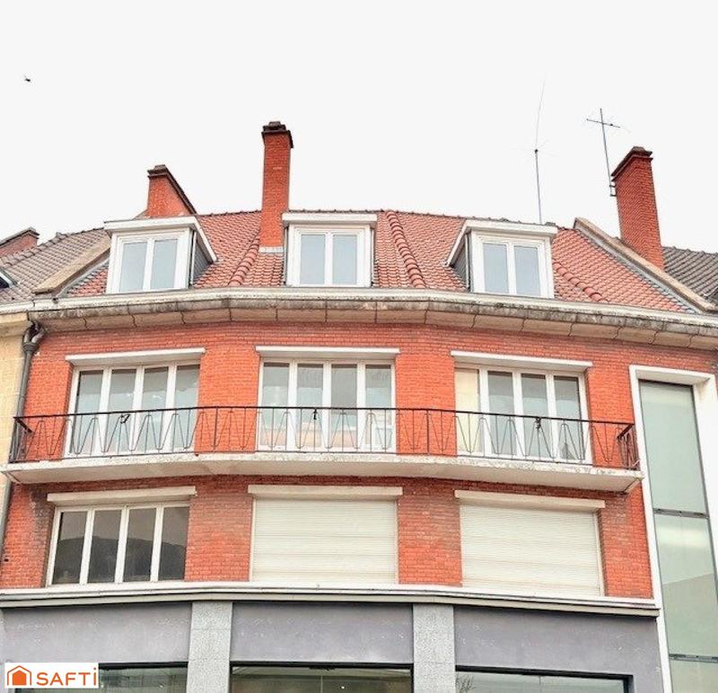 Appartement - 90 m² - 5 pièces