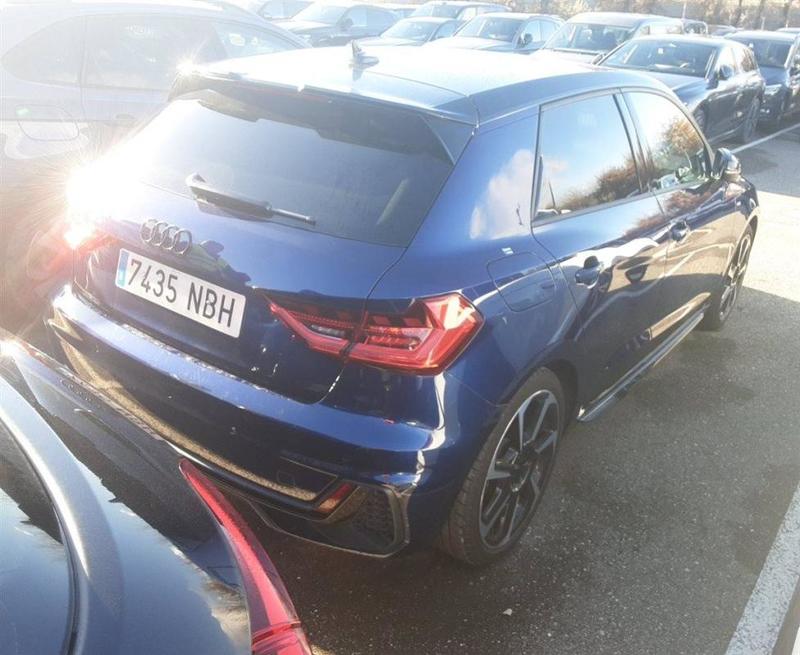 Audi A1 sportback 30 tfsi 116 ch s tronic 7