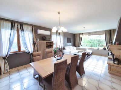 Maison - 163 m² - 6 pièces