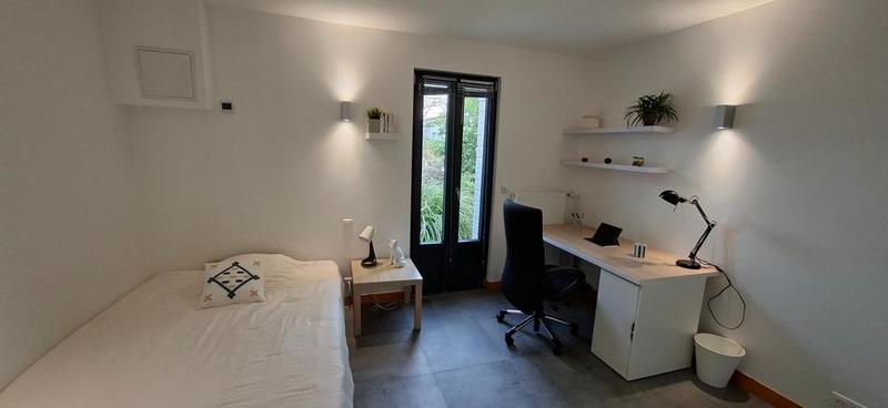 Chambre - 24 m² - 1 pièce