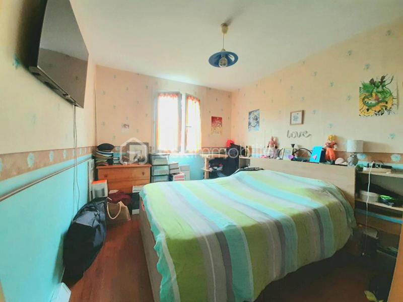 Pavillon - 92 m² - 5 pièces