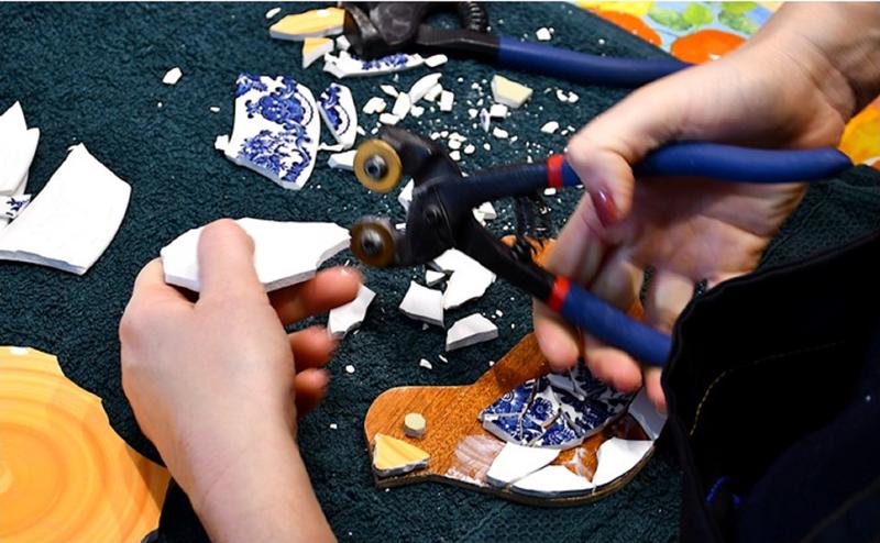 Atelier mosaïque de vaisselle