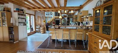 Maison - 166 m² - 7 pièces