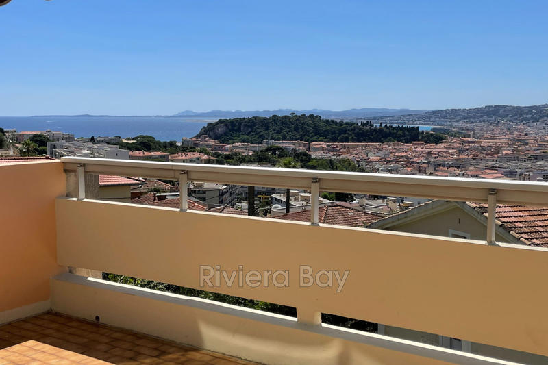 Appartement - 79 m² - 3 pièces