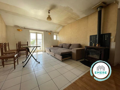 Maison - 350 m² - 9 pièces