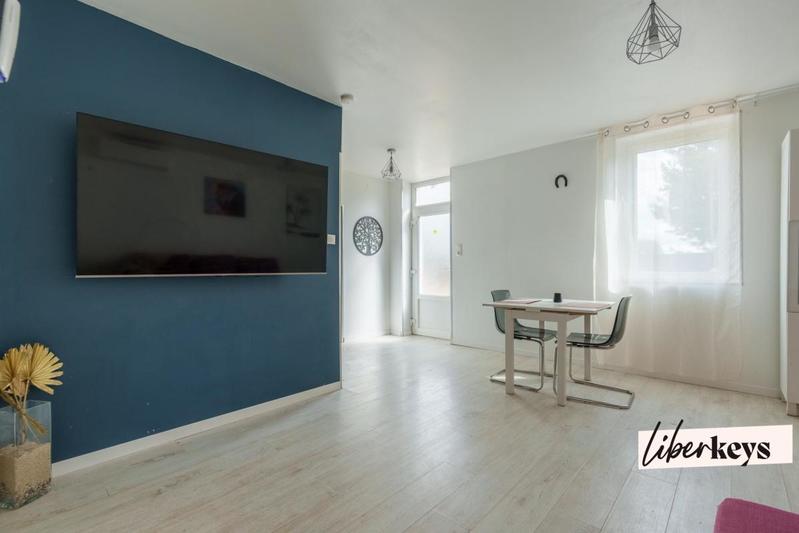 Maison - 157 m² - 7 pièces