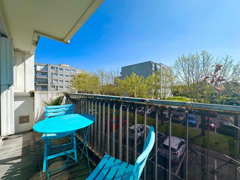 Appartement - 94 m² - 5 pièces