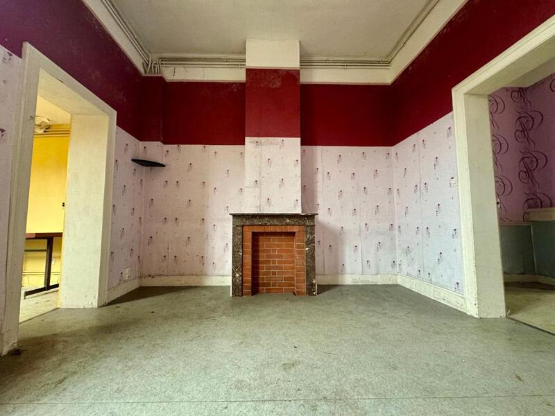 Maison - 104 m² - 5 pièces