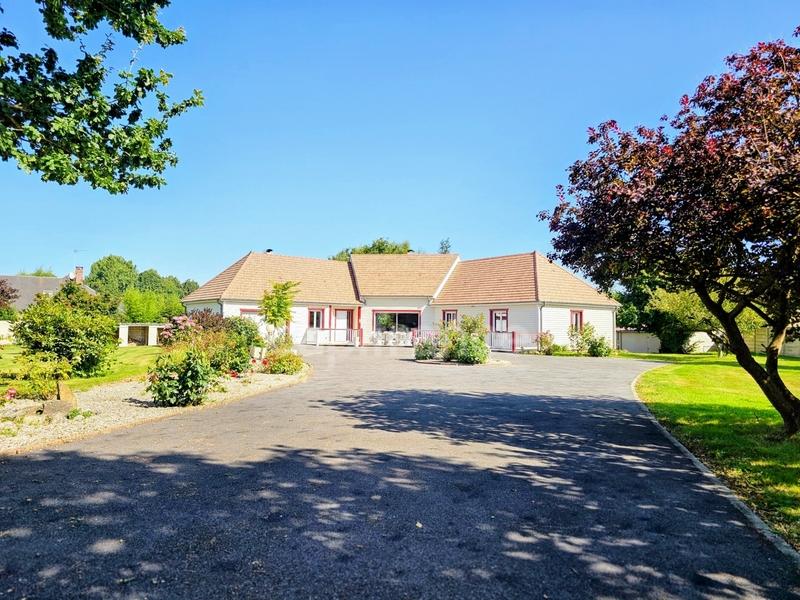 Maison - 165 m² - 5 pièces