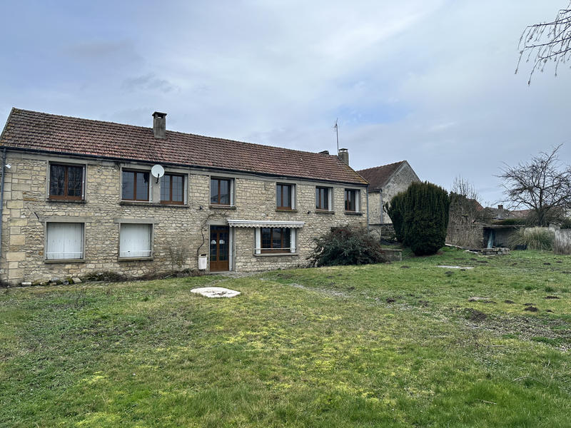 Maison - 200 m² - 7 pièces