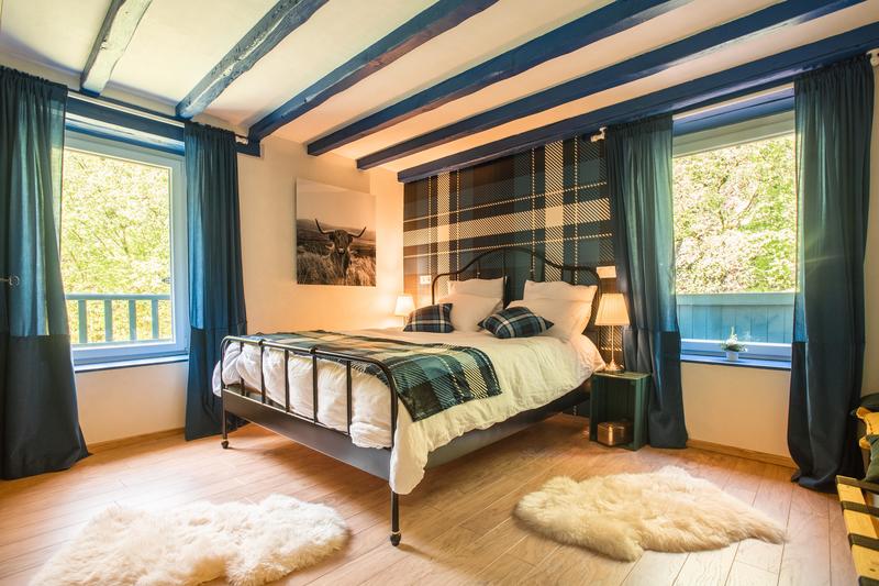 Moulin - 417 m² - 12 pièces