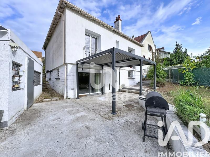 Maison - 119 m² - 6 pièces