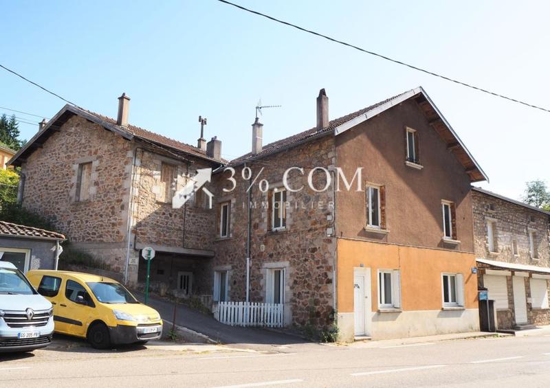 Maison de village - 230 m² - 12 pièces