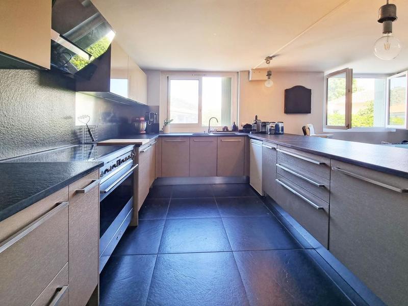 Appartement - 115 m² - 4 pièces