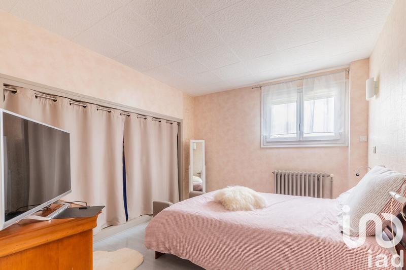 Maison - 162 m² - 10 pièces