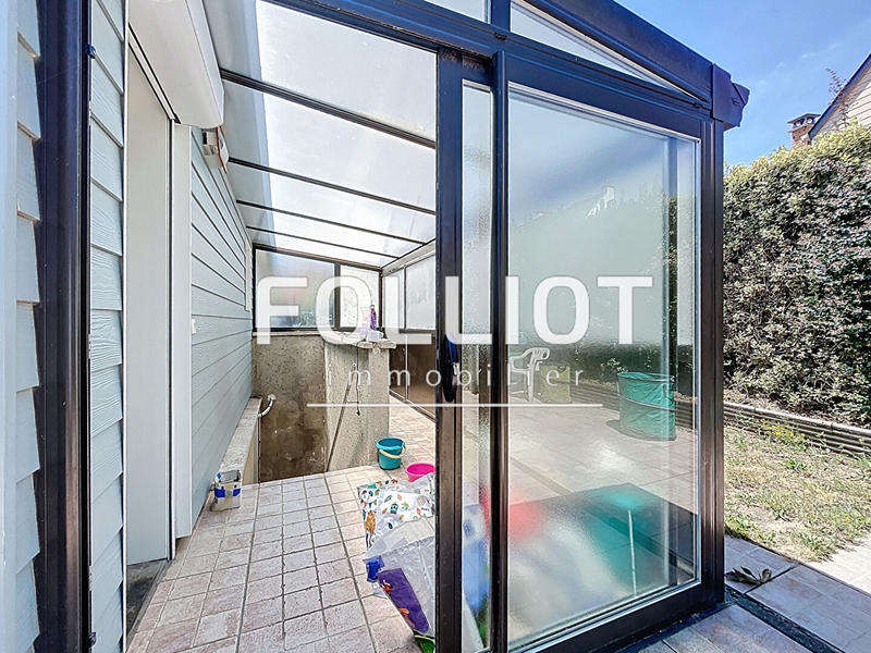 Maison - 94 m² - 6 pièces