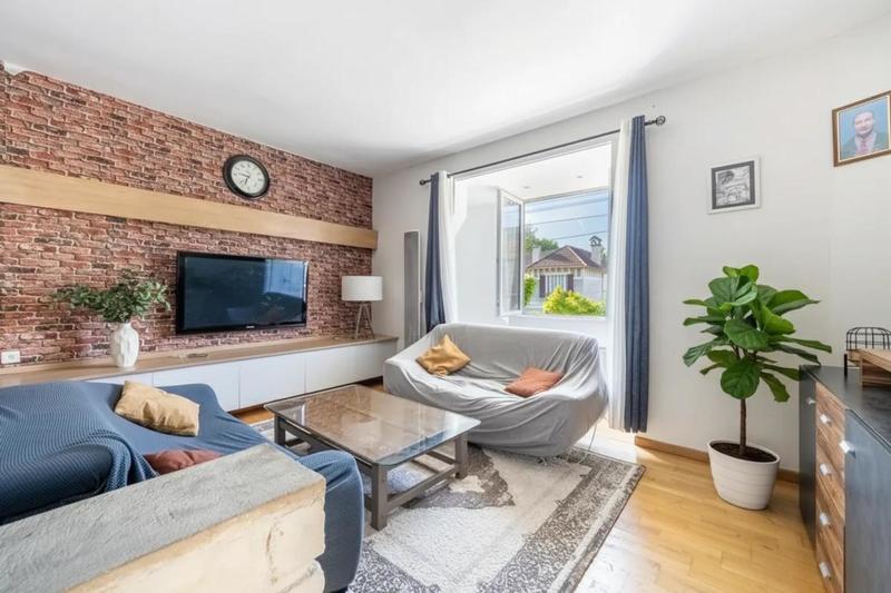 Maison - 100 m² - 6 pièces