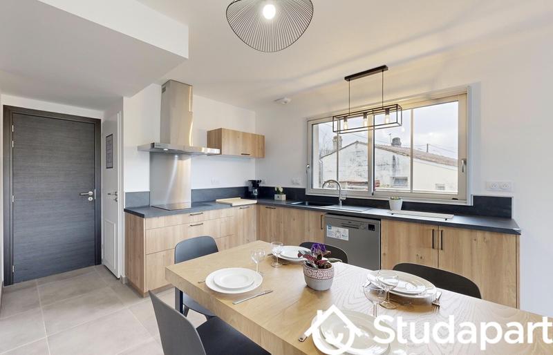 Chambre - 17 m² - 1 pièce