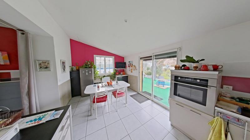 Maison - 106 m² - 4 pièces