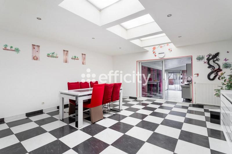 Maison de ville - 125 m² - 4 pièces