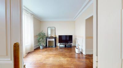 Maison - 222 m² - 9 pièces