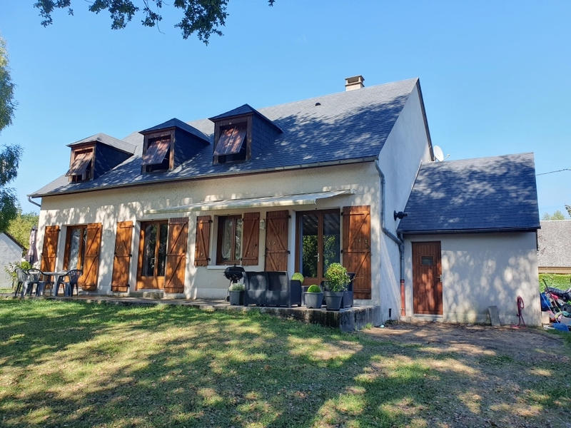 Maison - 127 m² - 6 pièces