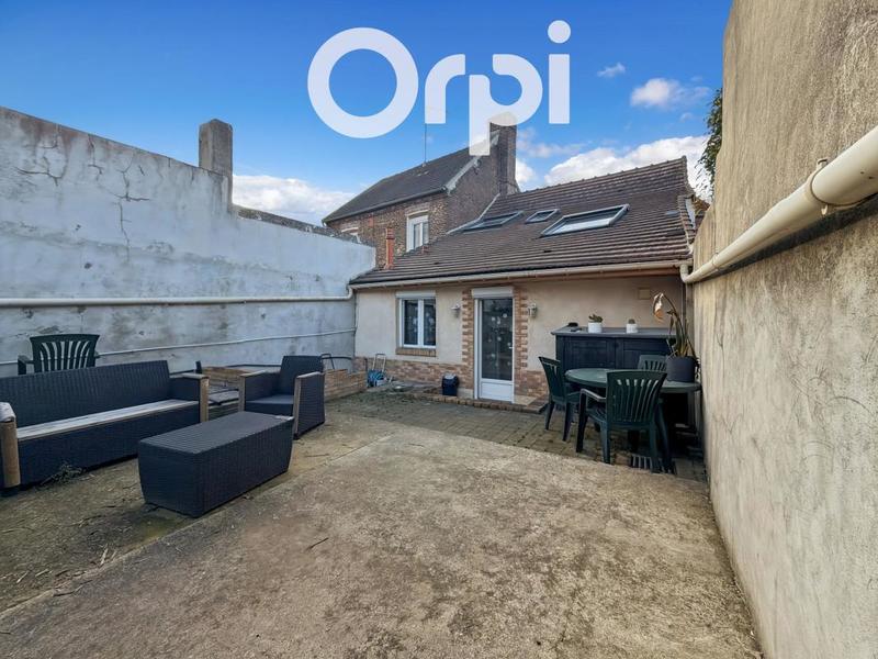 Maison - 76 m² - 4 pièces