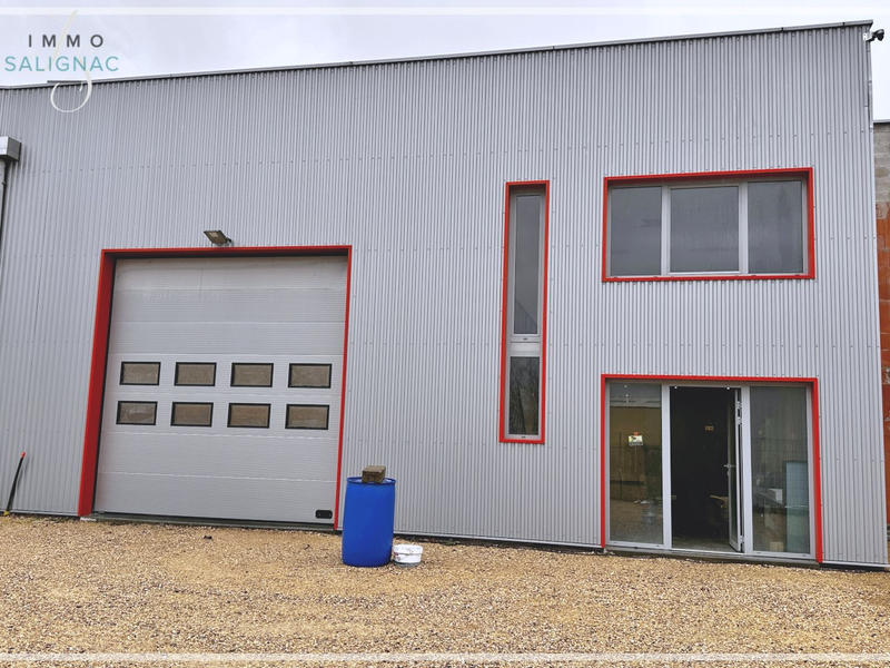 Local d'activités - 268 m²