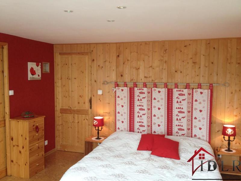 Maison - 200 m² - 7 pièces