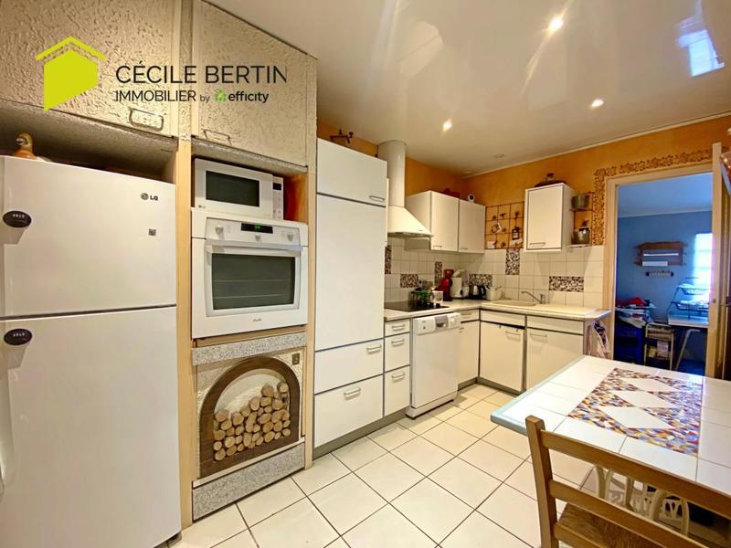 Maison - 97 m² - 3 pièces