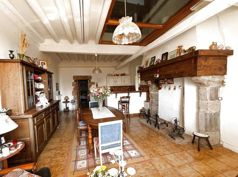 Maison de village - 125 m² - 4 pièces