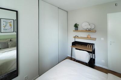 Chambre - 11 m² - 4 pièces