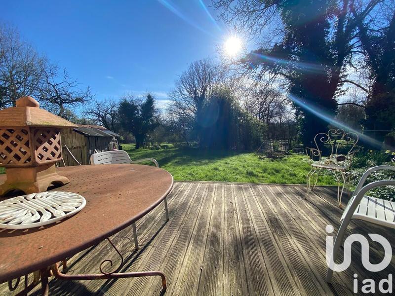 Maison - 180 m² - 8 pièces