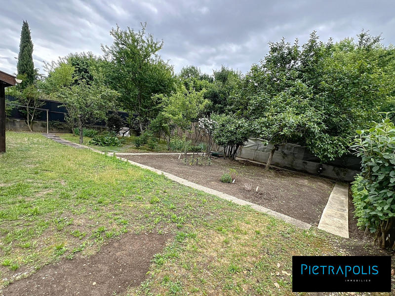 Maison traditionnelle - 132 m² - 6 pièces