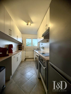 Appartement - 75 m² - 4 pièces