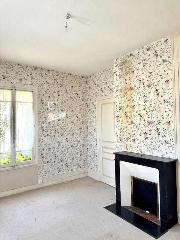 Maison traditionnelle - 182 m² - 6 pièces