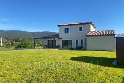 Maison - 130 m² - 4 pièces