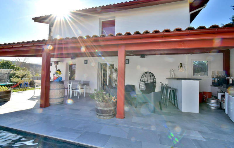 Maison - 135 m² - 6 pièces