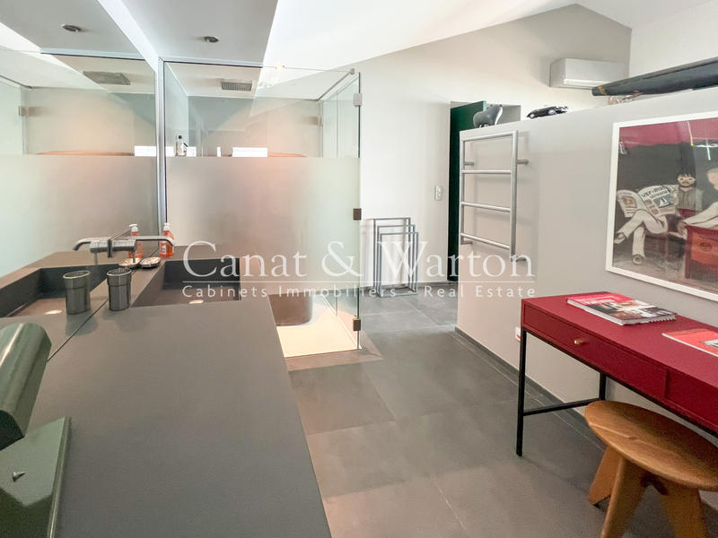 Villa - 280 m² - 7 pièces