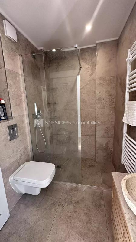 Appartement - 84 m² - 3 pièces