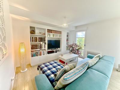 Appartement - 77 m² - 3 pièces